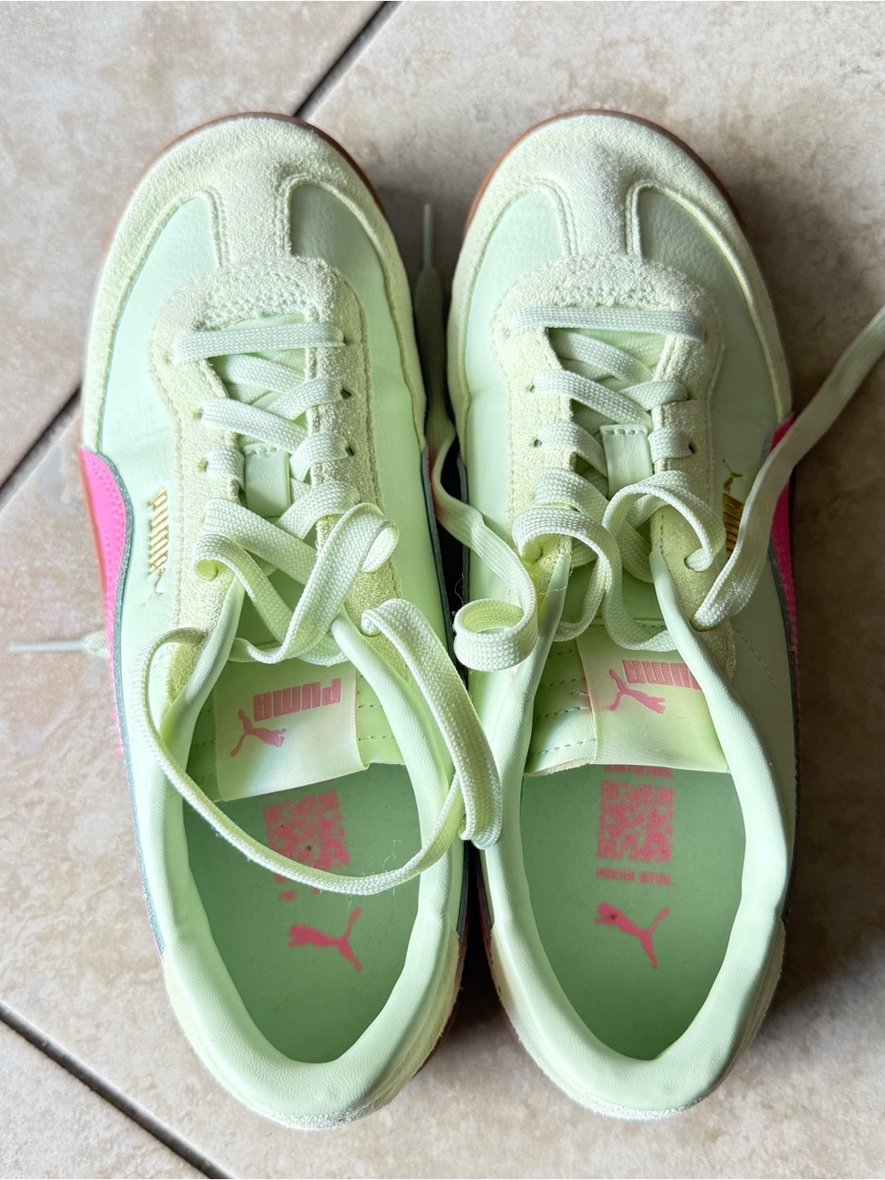 Puma Kids Lime Green Sneakers with Pink Stripe